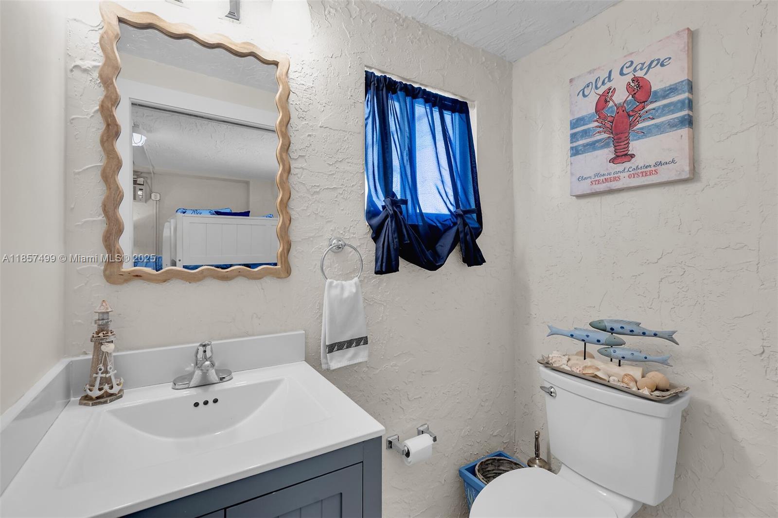 PORT ANTIGUA PLAT NO 5 & - Residential