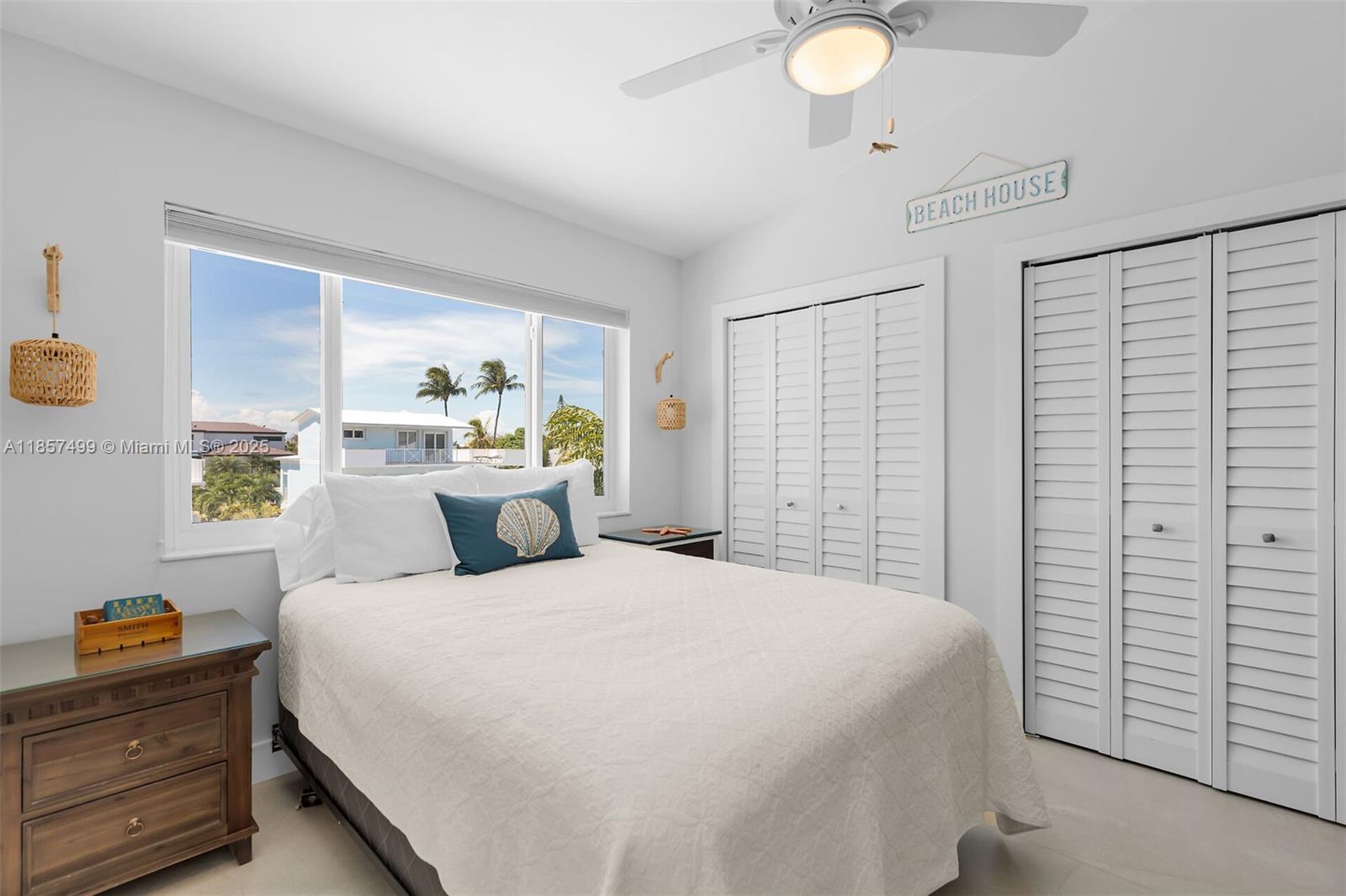 PORT ANTIGUA PLAT NO 5 & - Residential