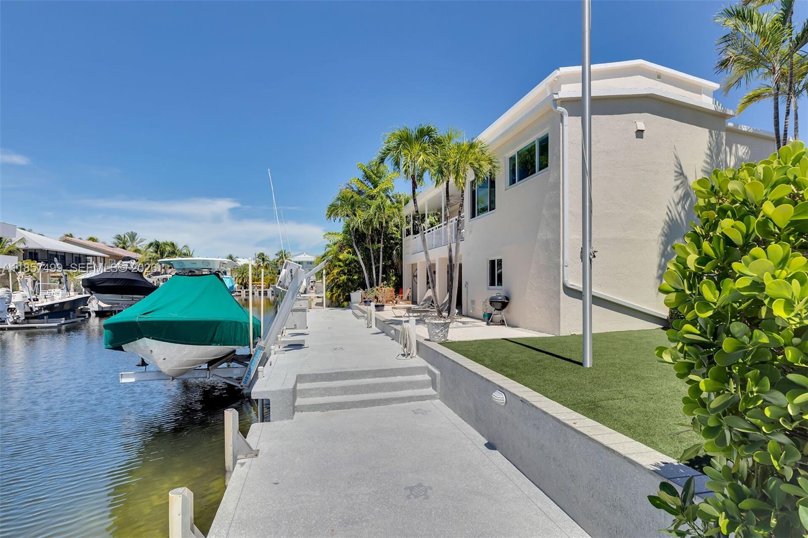 PORT ANTIGUA PLAT NO 5 & - Residential