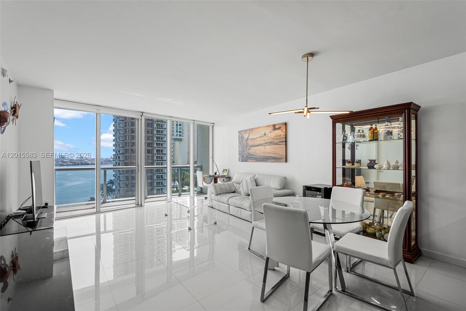 ICONBRICKELL CONDO NO 1 - Residential