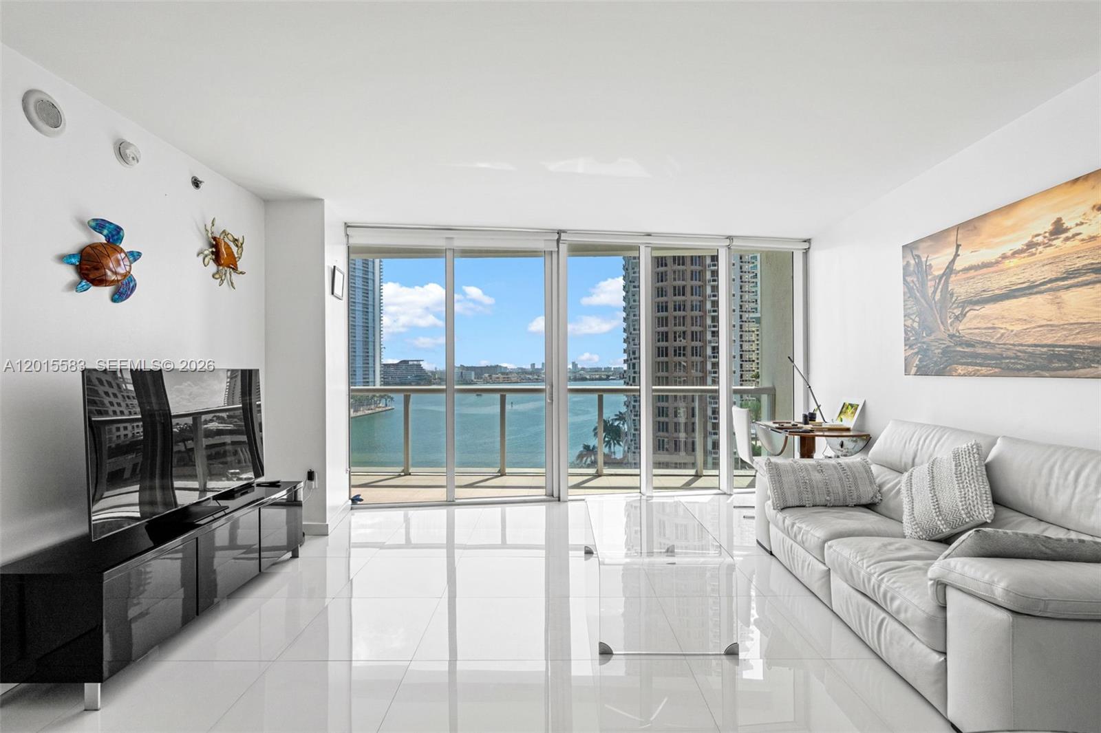 ICONBRICKELL CONDO NO 1 - Residential