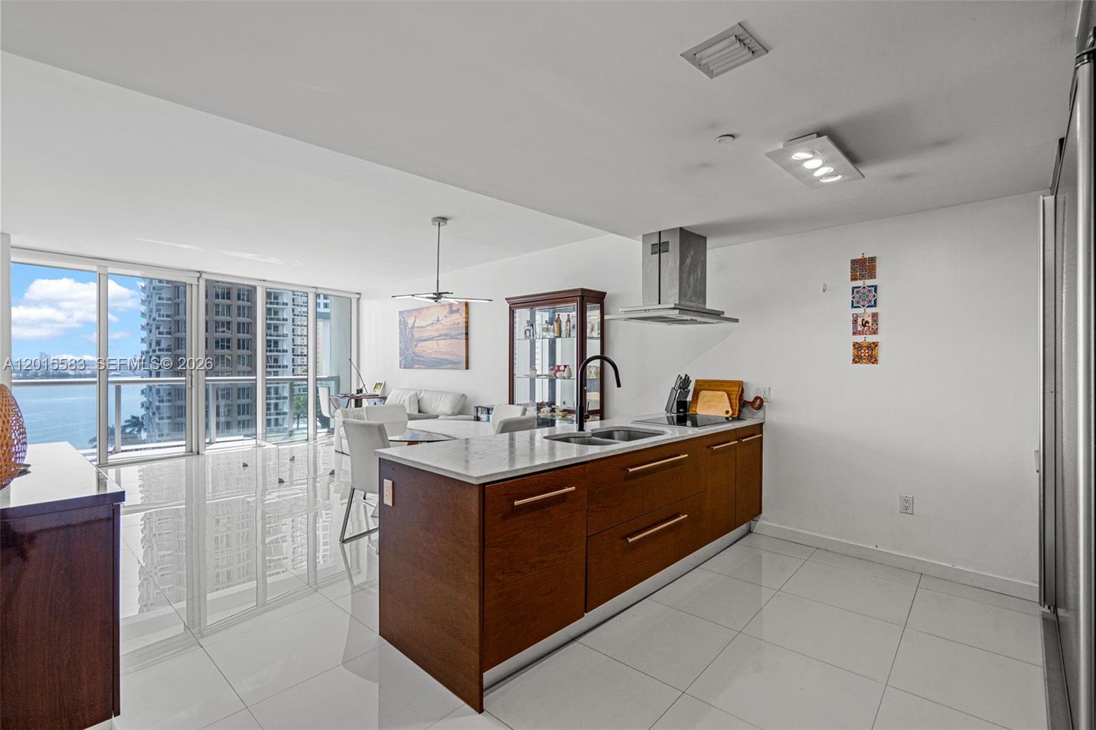 ICONBRICKELL CONDO NO 1 - Residential