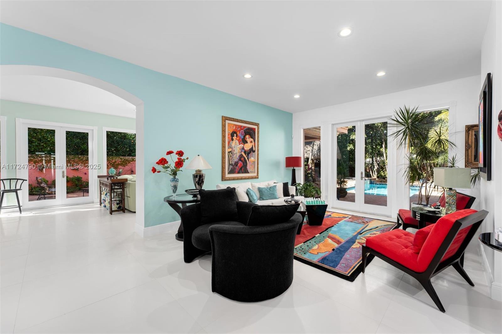 TREASURE TROVE - Residential