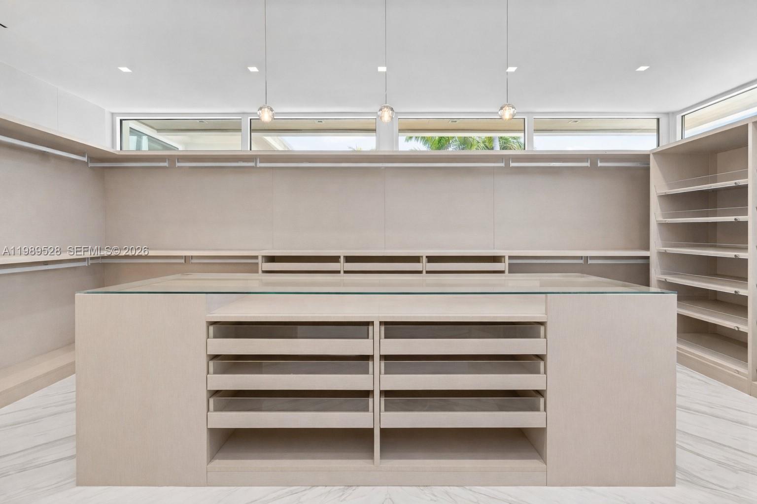 STILWELL ISLES - Residential