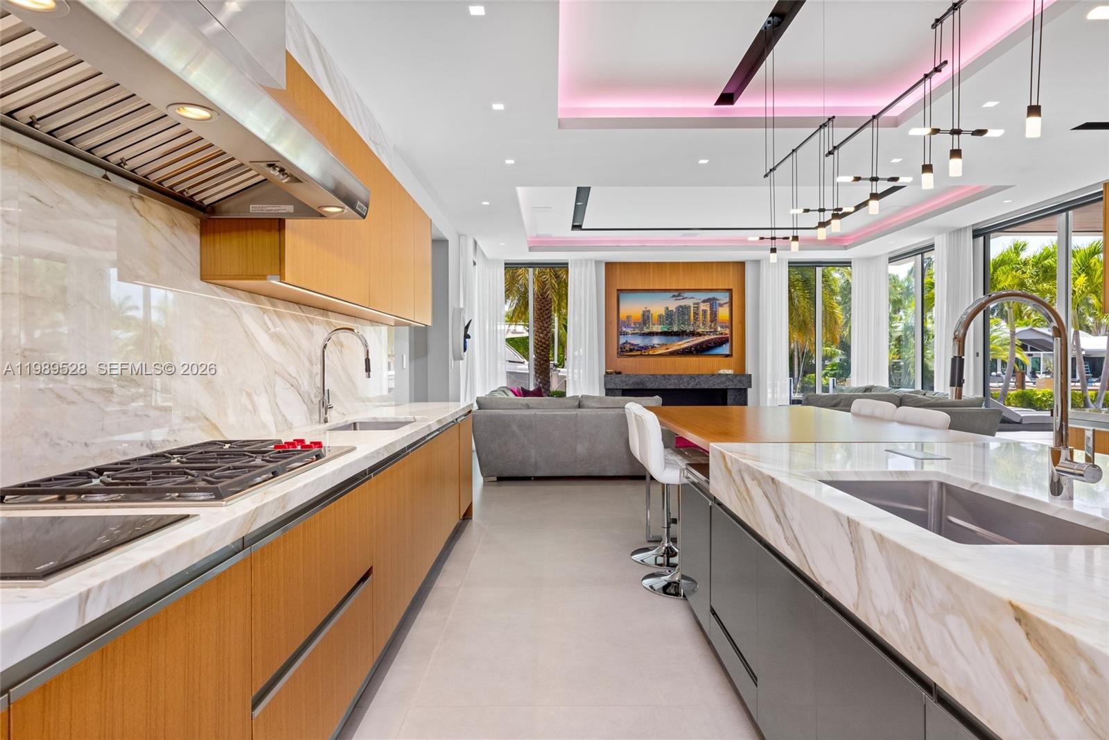 STILWELL ISLES - Residential