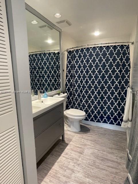 MARINER VILLAGE TH CONDO - Residential Lease