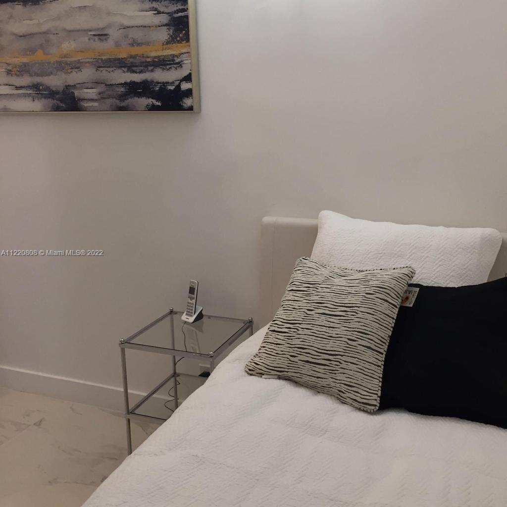 RONEY PALACE CONDO - Residential Lease