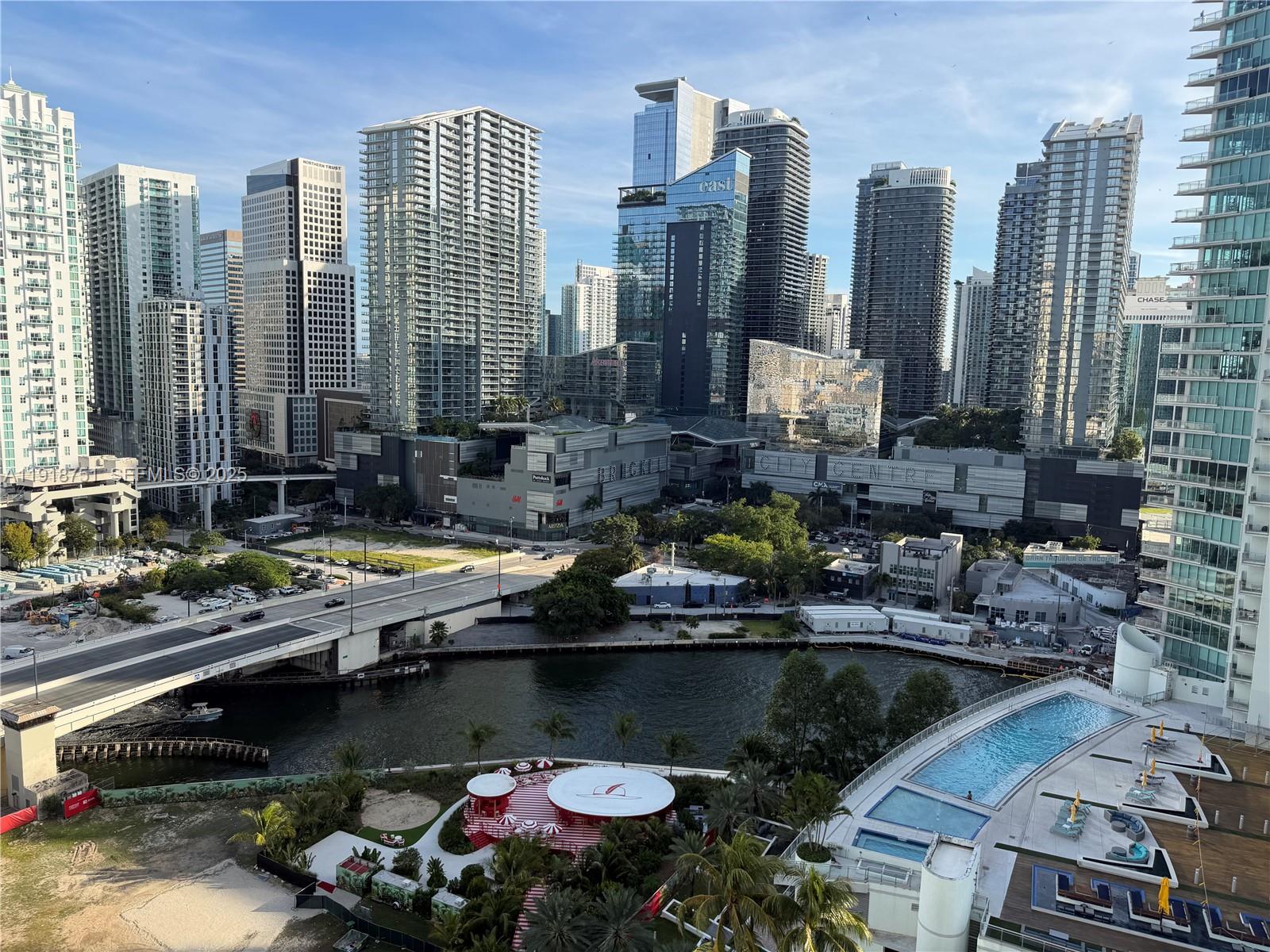 IVY CONDO - Residential Lease