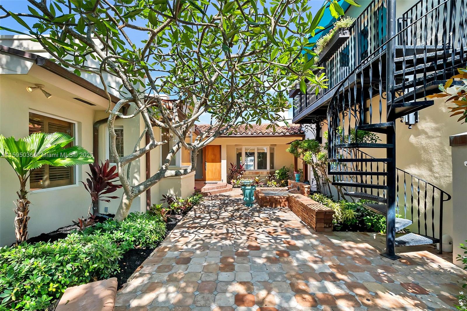 325 Bontona Ave