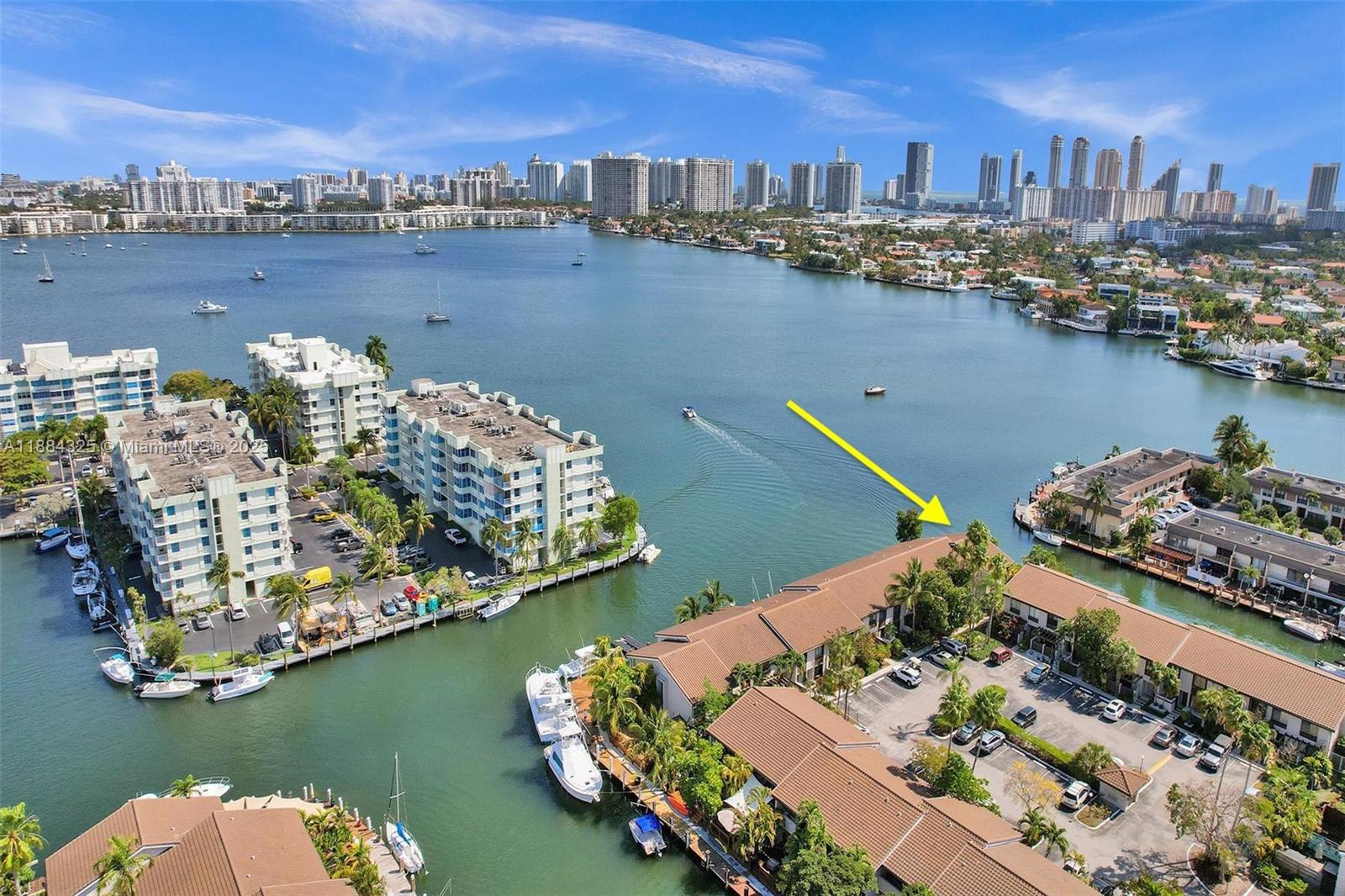 LAKEVIEW TOWNHOUSES CONDO - Residential Lease
