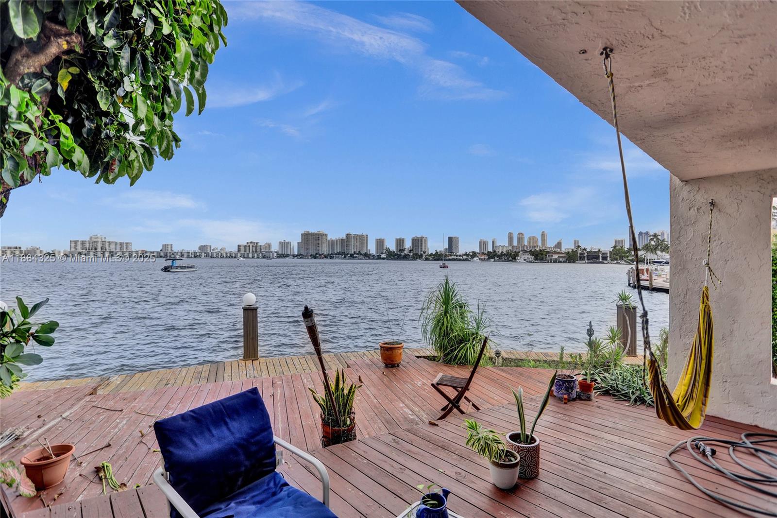 LAKEVIEW TOWNHOUSES CONDO - Residential Lease