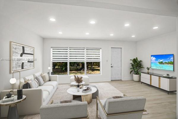 LLOYD ESTATES ADD CORR PL - Residential