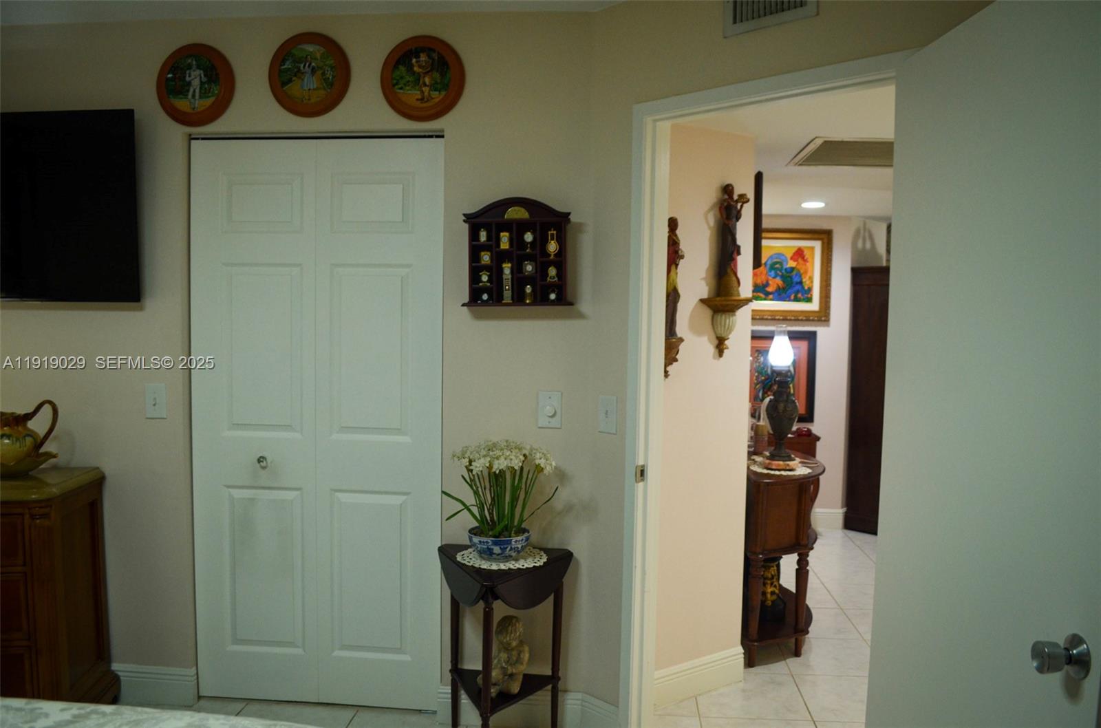 SUFFOLK AT CENTURY VILLAG - Residential