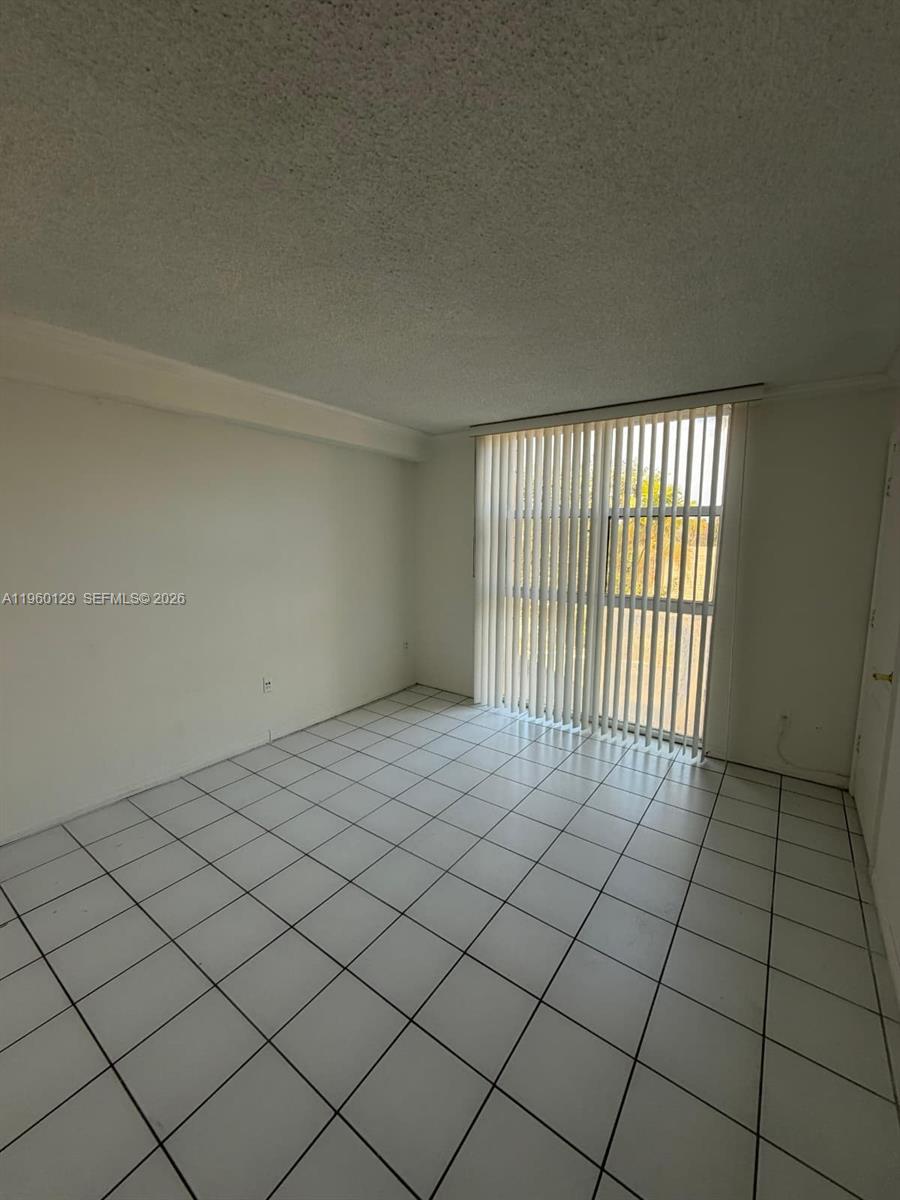 INTERNATIONAL PARK I COND - Residential Lease