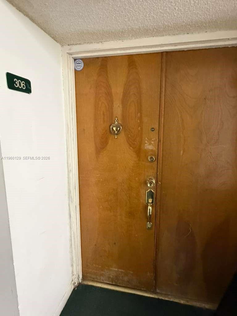 INTERNATIONAL PARK I COND - Residential Lease