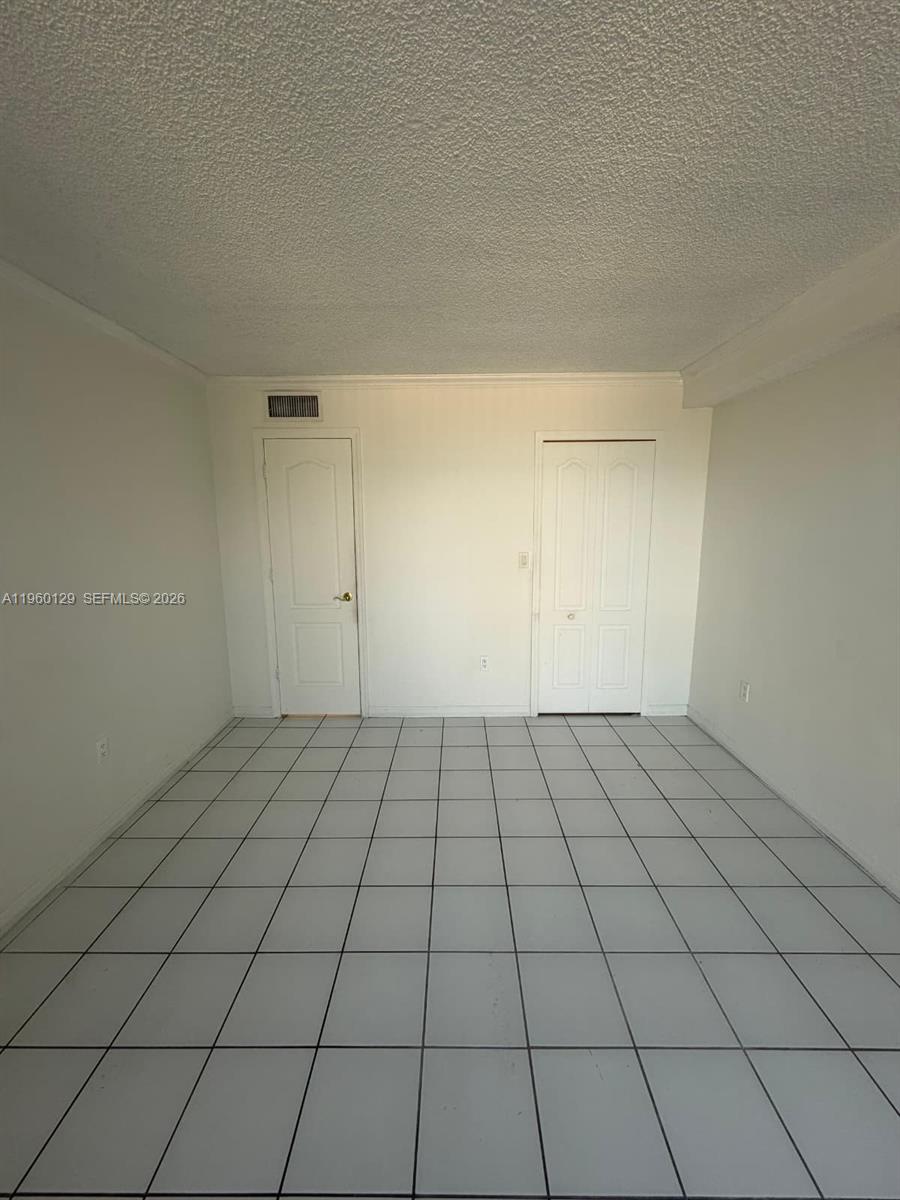 INTERNATIONAL PARK I COND - Residential Lease