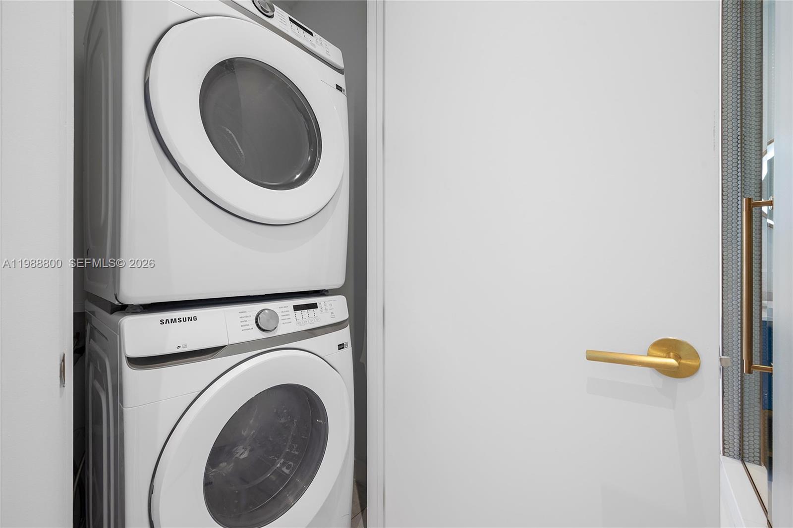 2655 SOUTH BAYSHORE DRIVE - Residential