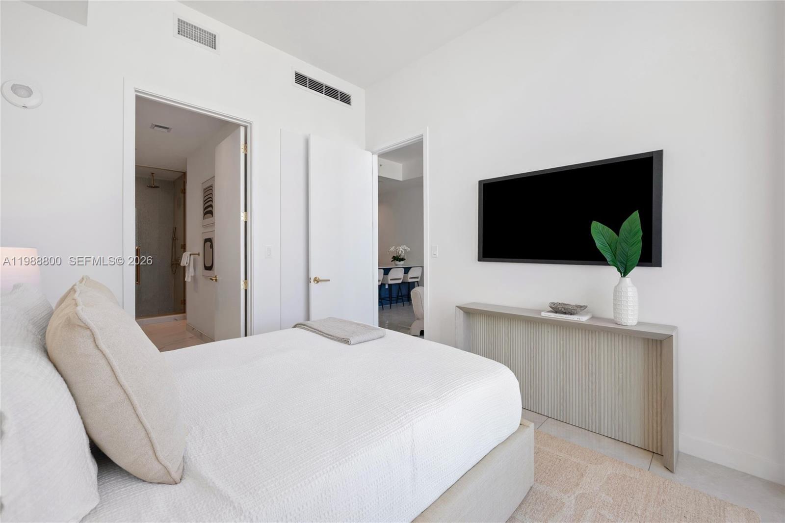 2655 SOUTH BAYSHORE DRIVE - Residential