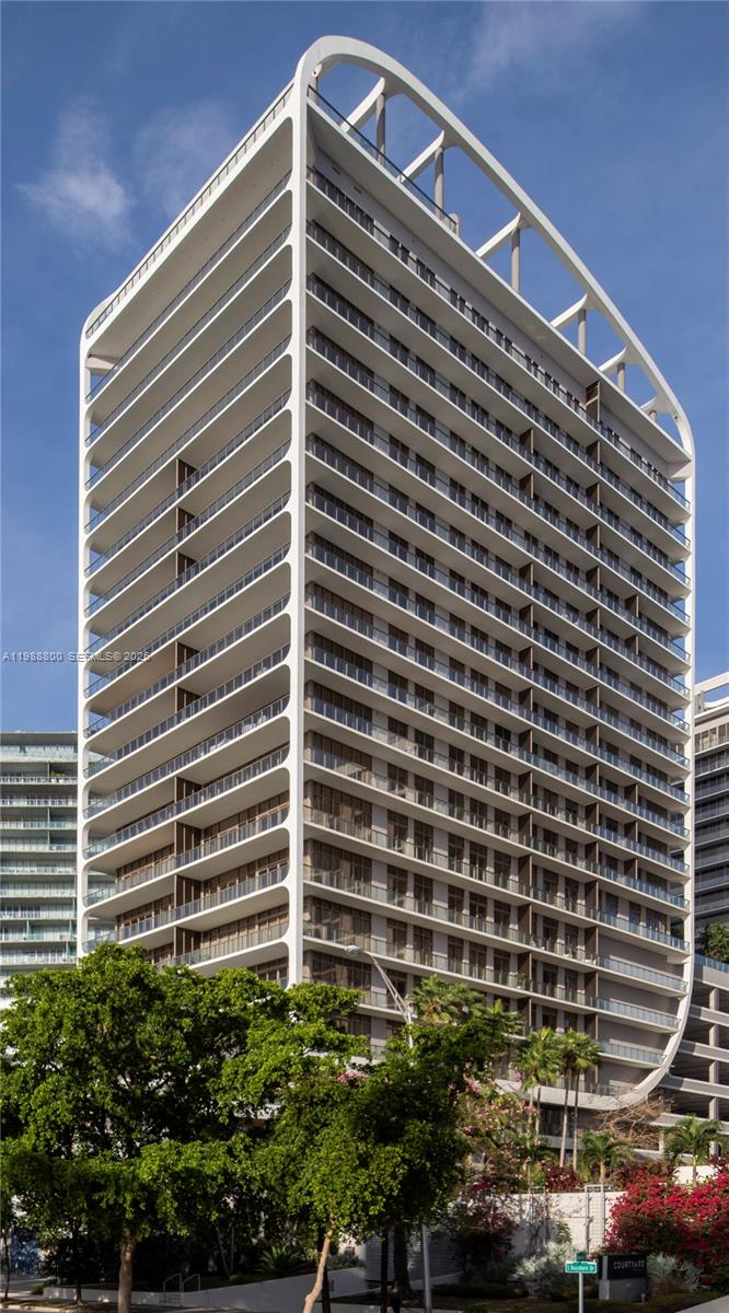 2655 SOUTH BAYSHORE DRIVE - Residential