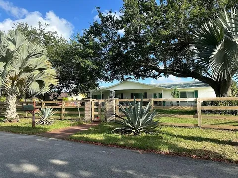 MLS: A11725018