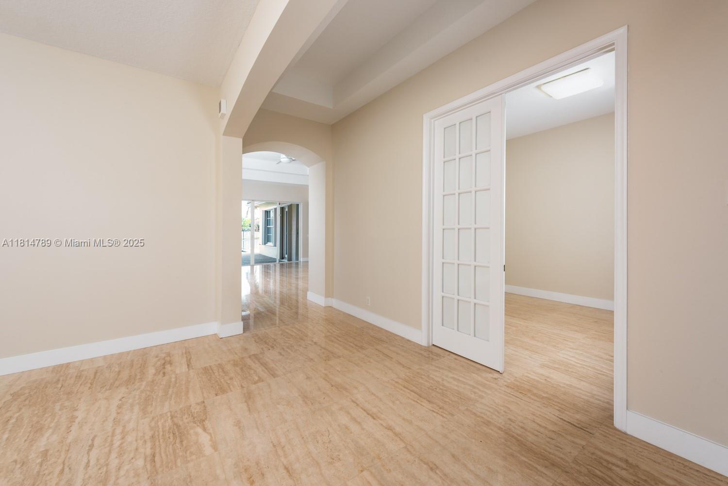 1737 Harbor View Cir