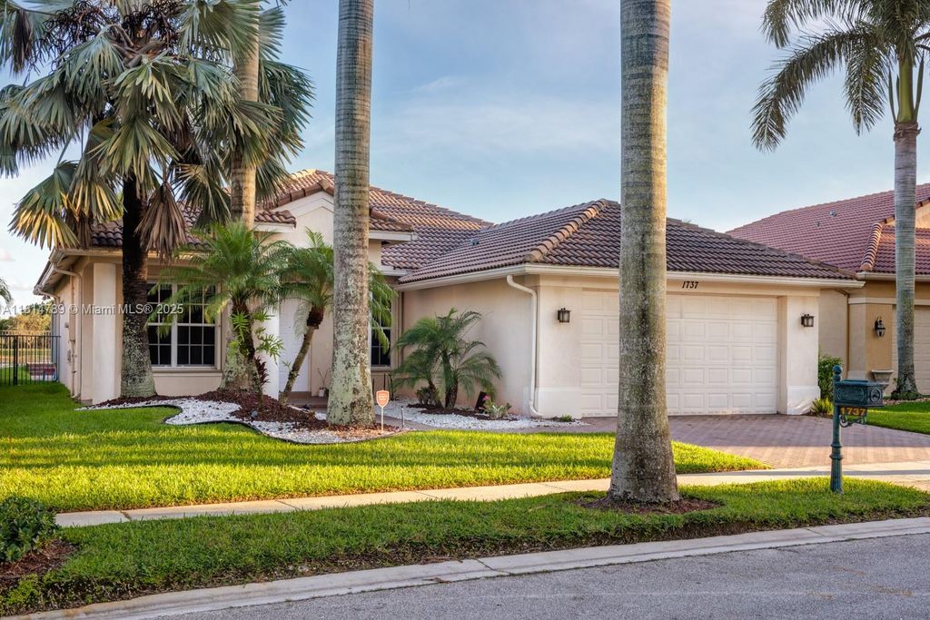 Photo of 1737 Harbor View Cir, Weston, FL 33327 (MLS # A11814789)