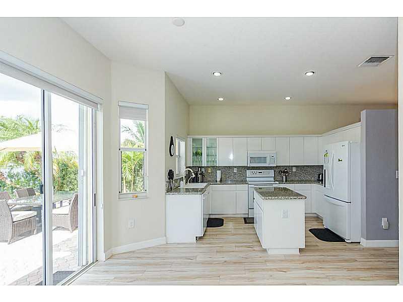 DORAL ISLES ST CROIX AMEN - Residential Lease