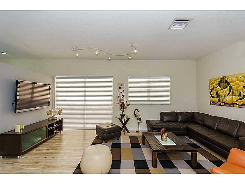 DORAL ISLES ST CROIX AMEN - Residential Lease