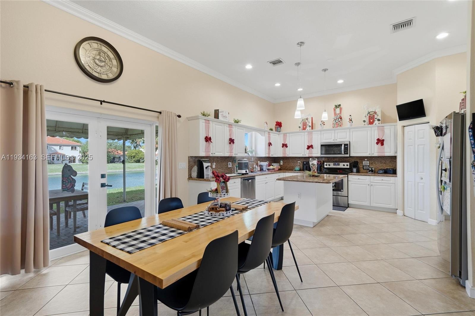 ESTATES AT MENDICINO - Residential