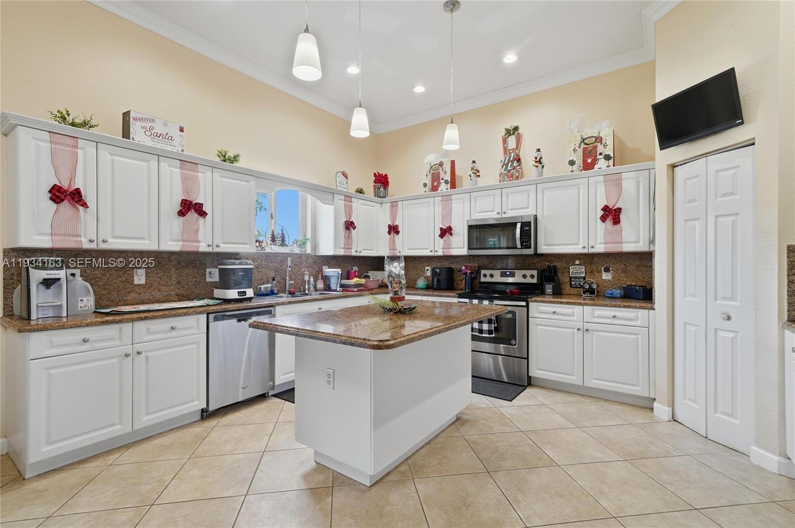 ESTATES AT MENDICINO - Residential