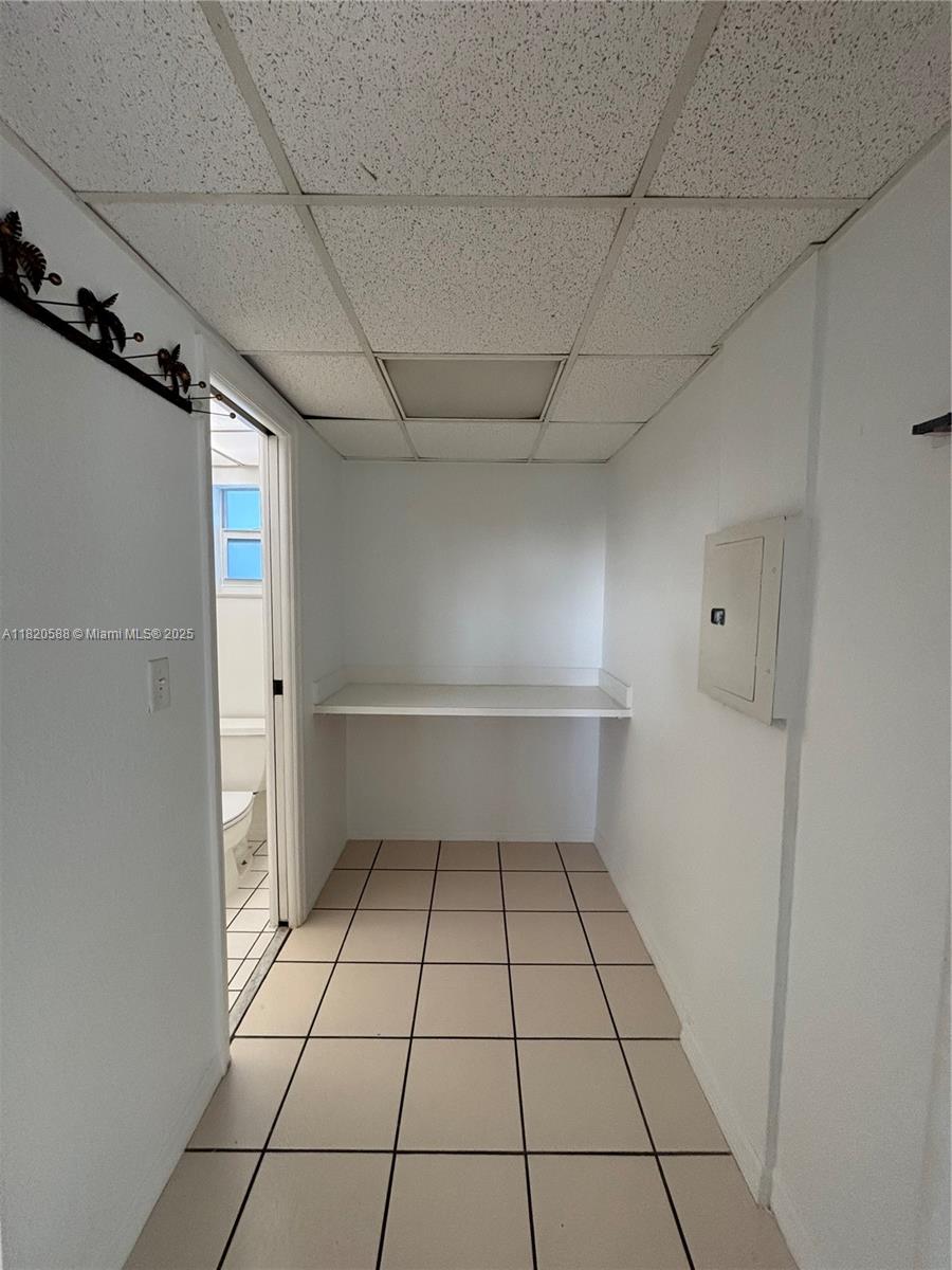 WHITE MARLIN BEACH SEC 1 - Residential Lease