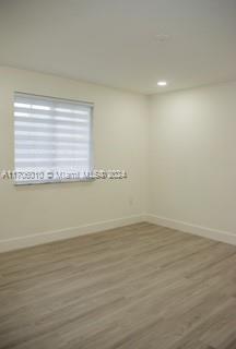 HOLLYWOOD LAWNS - Residential