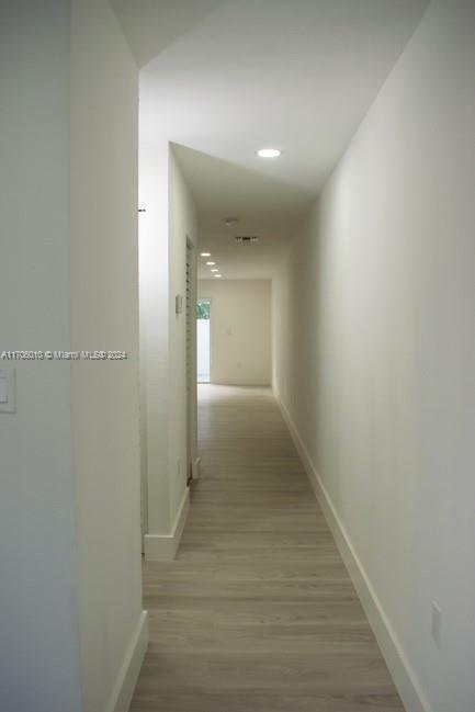 HOLLYWOOD LAWNS - Residential