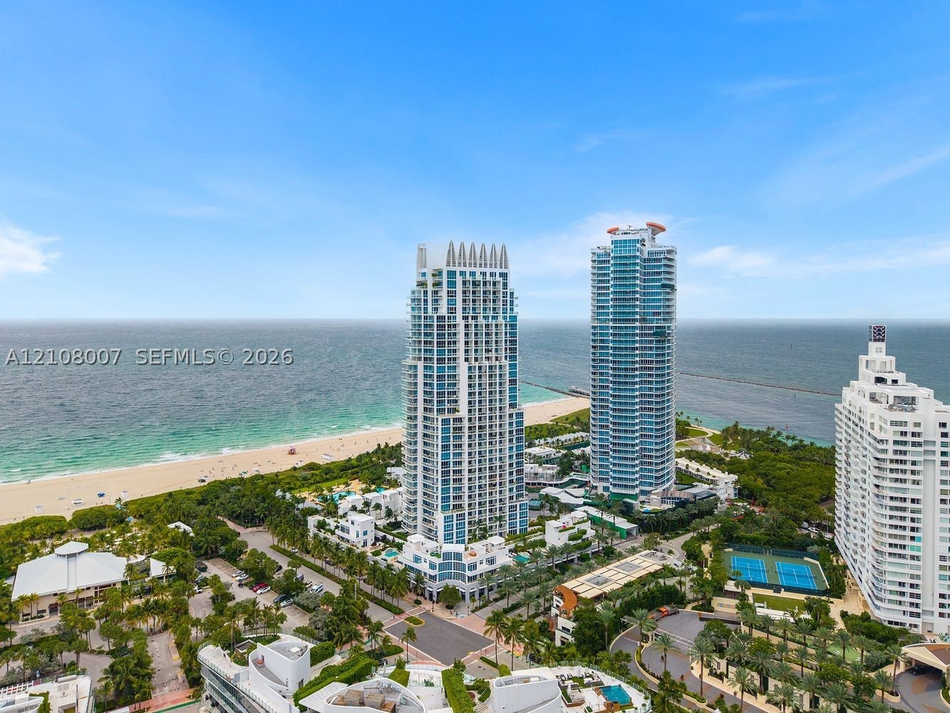 50 S Pointe Dr 1805