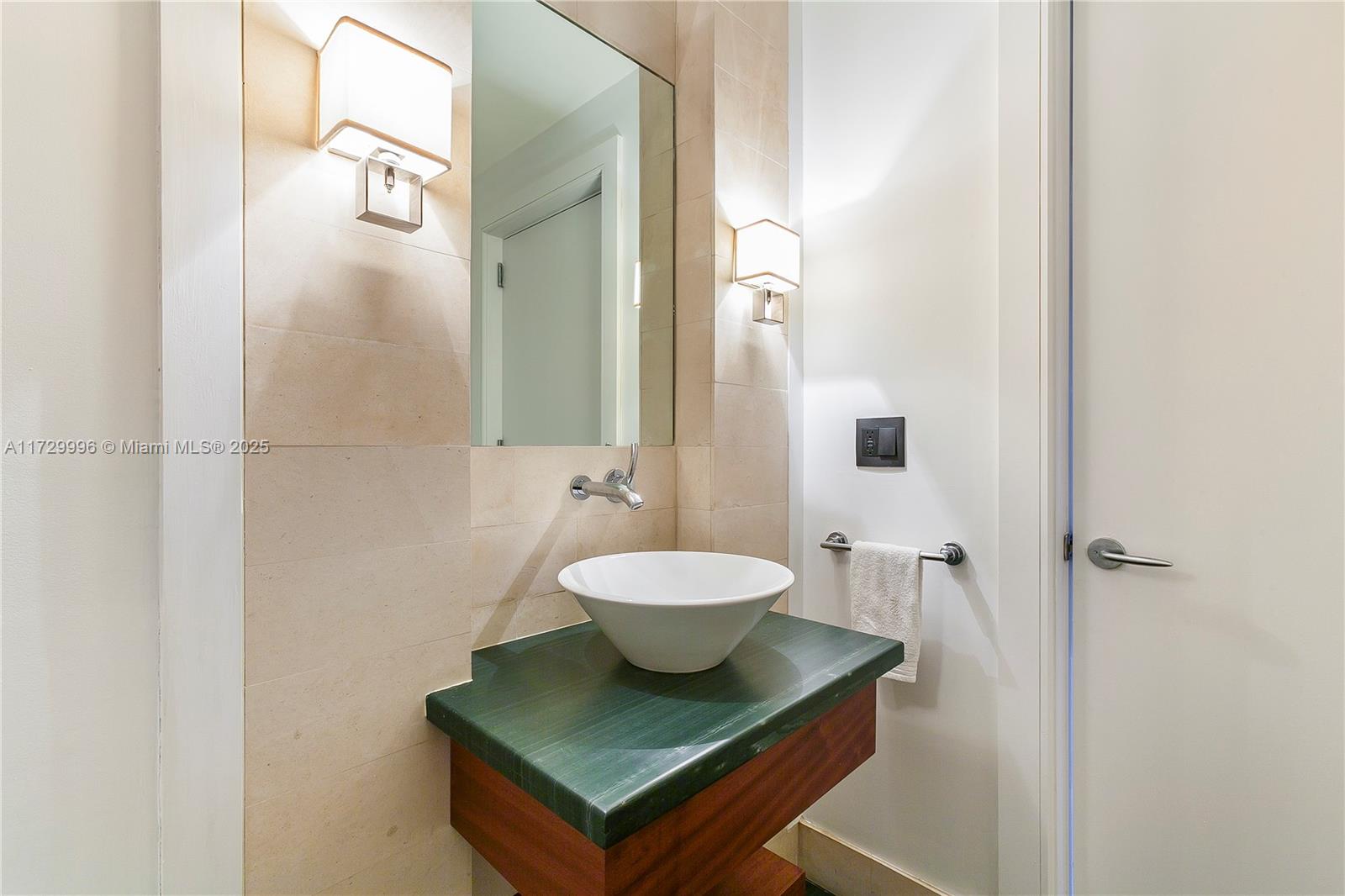 10295 COLLINS AVE HOTEL C - Residential Lease