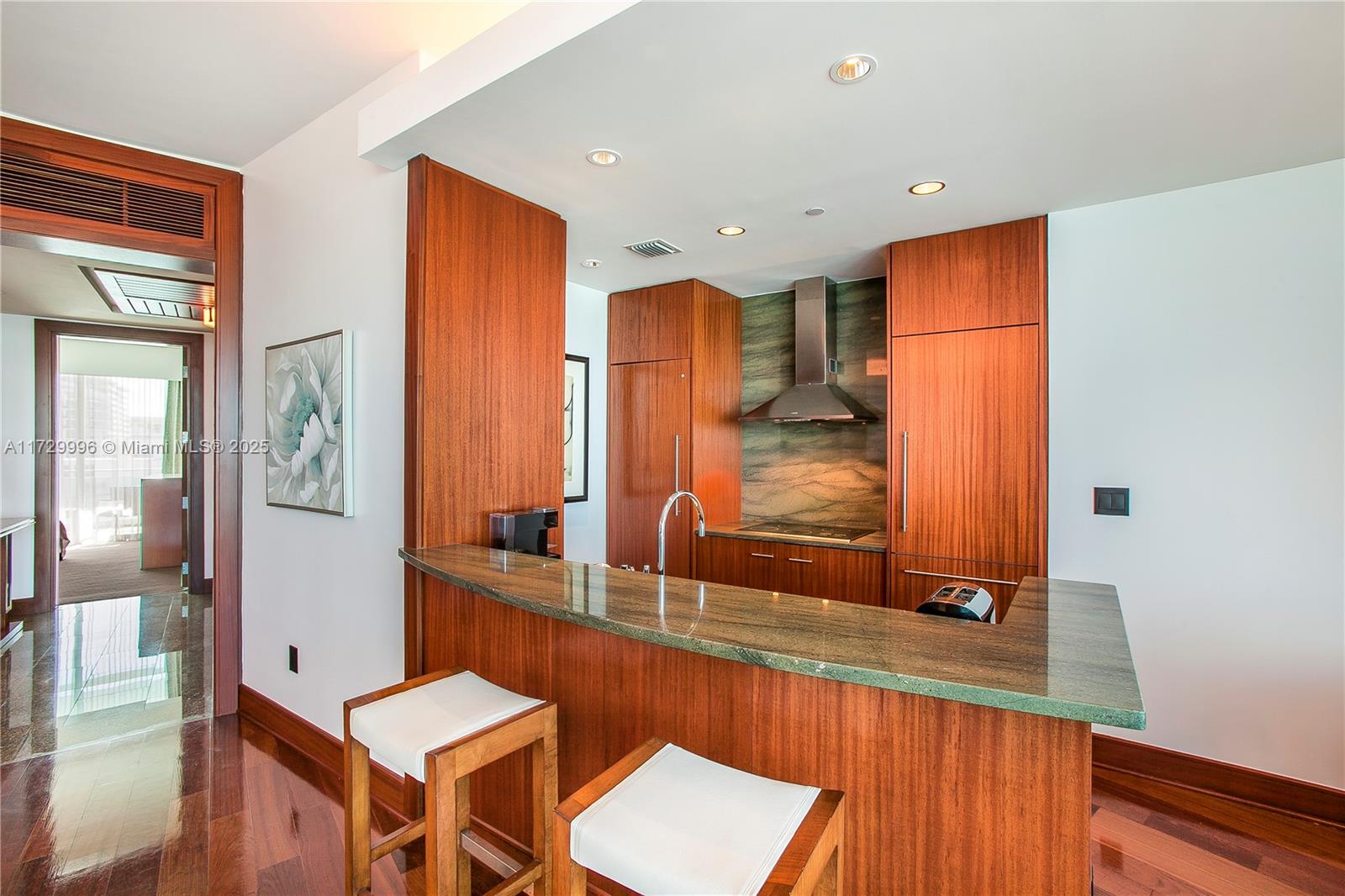 10295 COLLINS AVE HOTEL C - Residential Lease