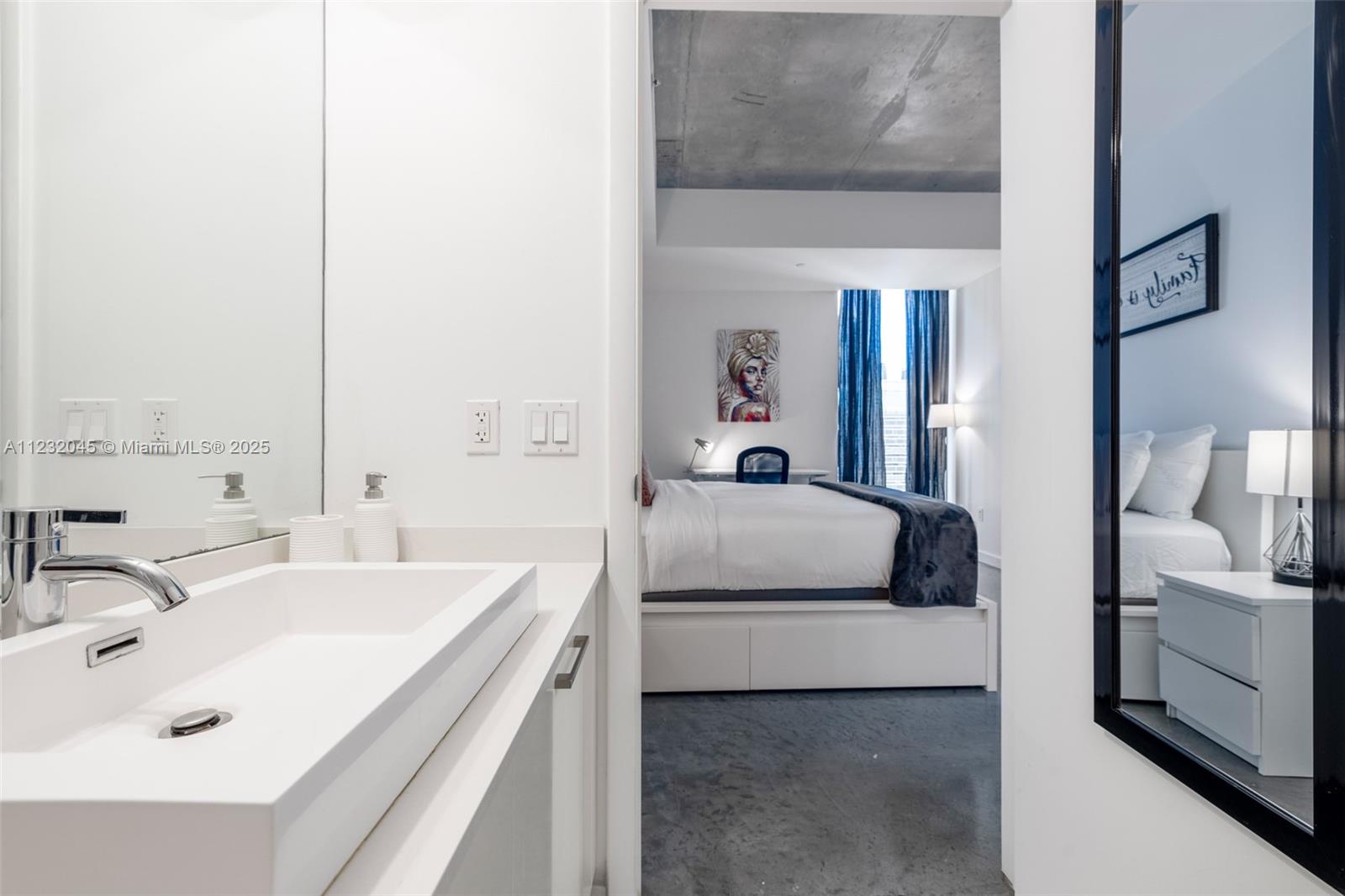 CENTRO CONDO - Residential Lease