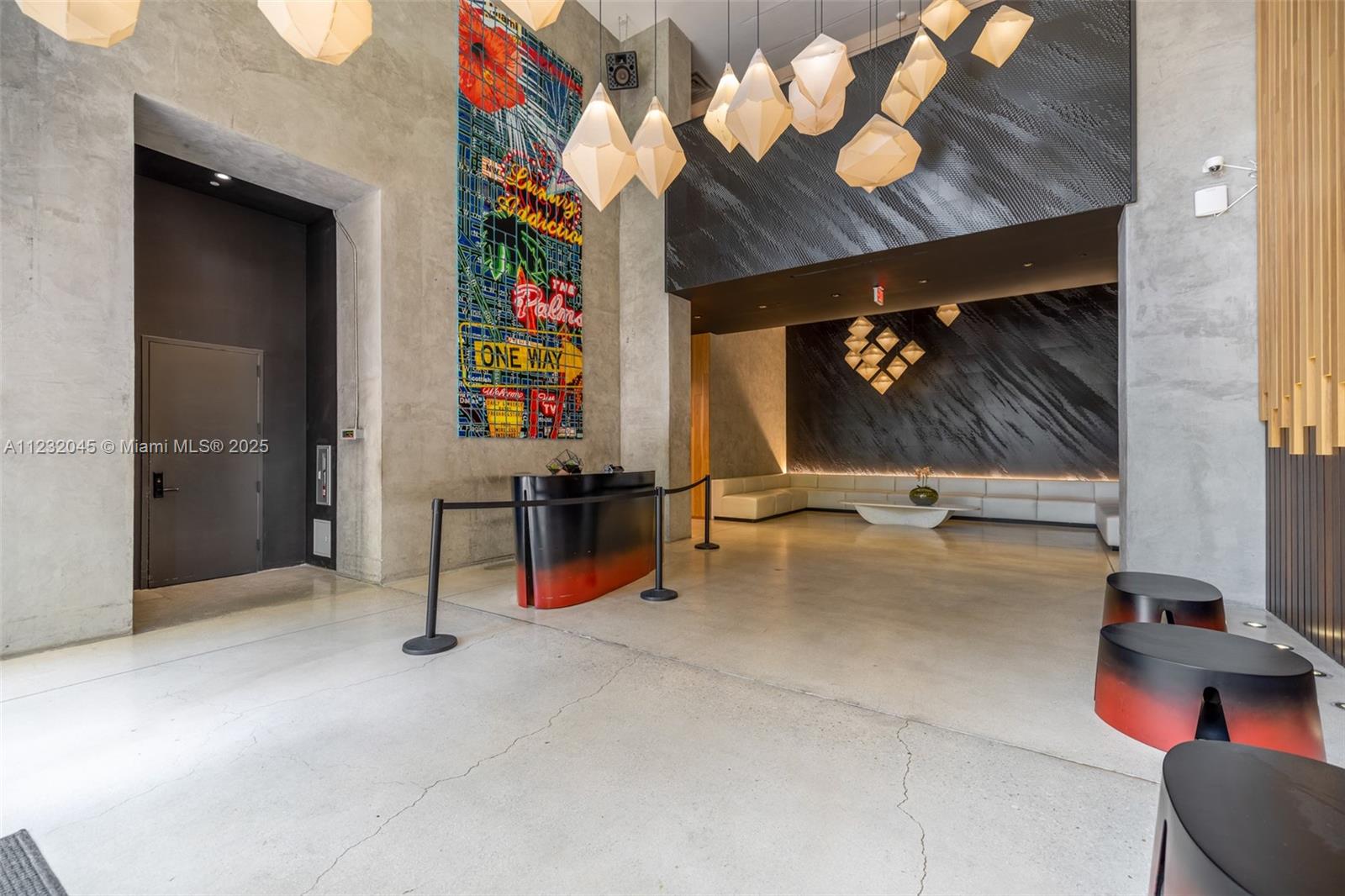 CENTRO CONDO - Residential Lease