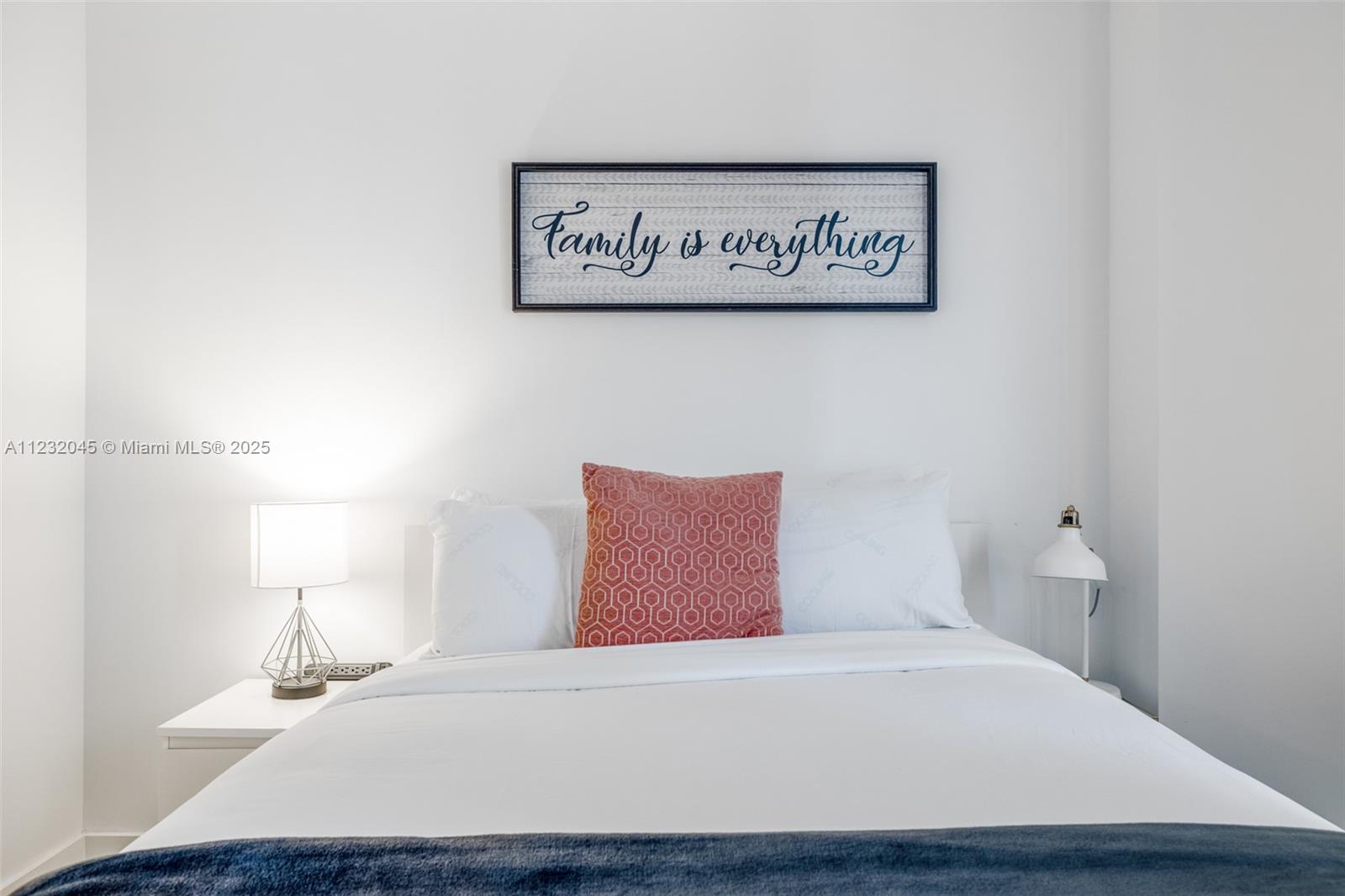 CENTRO CONDO - Residential Lease