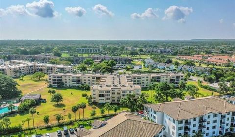 9355 SW 8th St 205 Boca Raton FL 33428