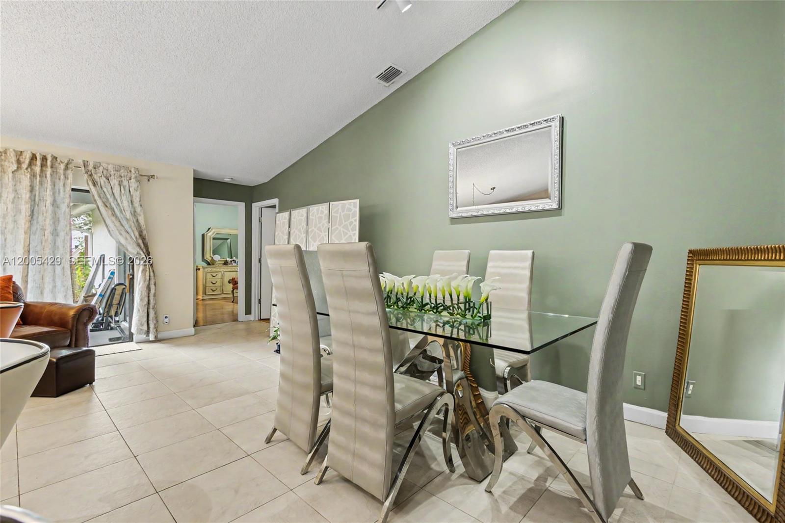 CORAL SPRINGS UNIVERSITY - Residential