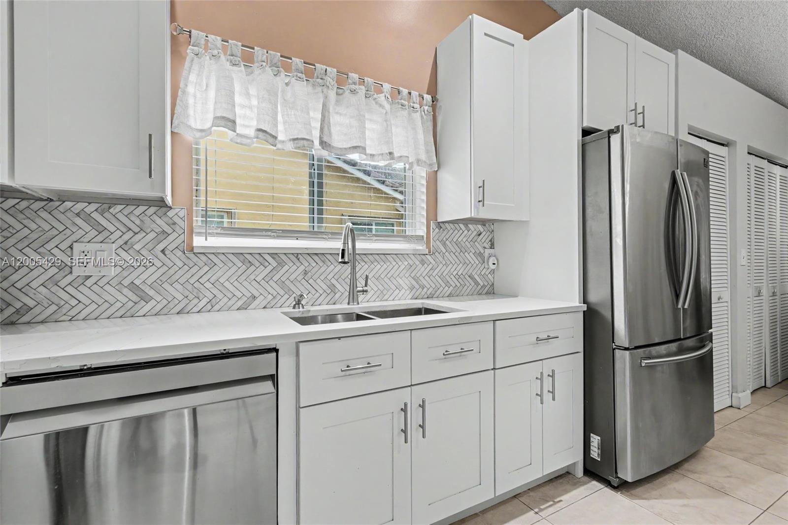 CORAL SPRINGS UNIVERSITY - Residential