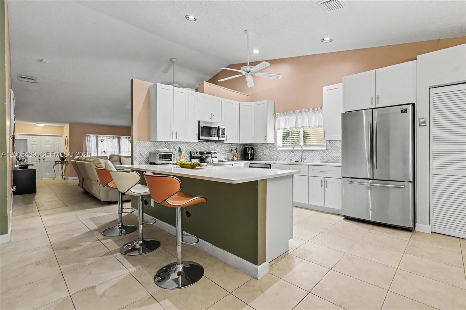 CORAL SPRINGS UNIVERSITY - Residential