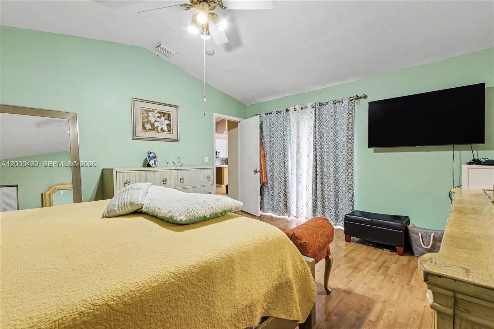 CORAL SPRINGS UNIVERSITY - Residential