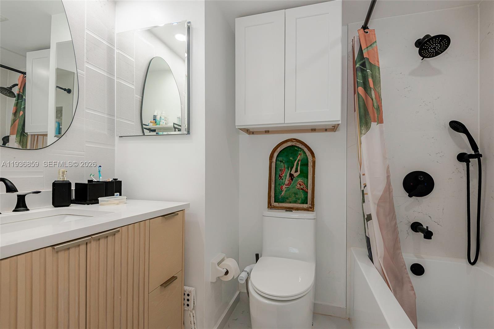 MAGNOLIA CONDO - Residential