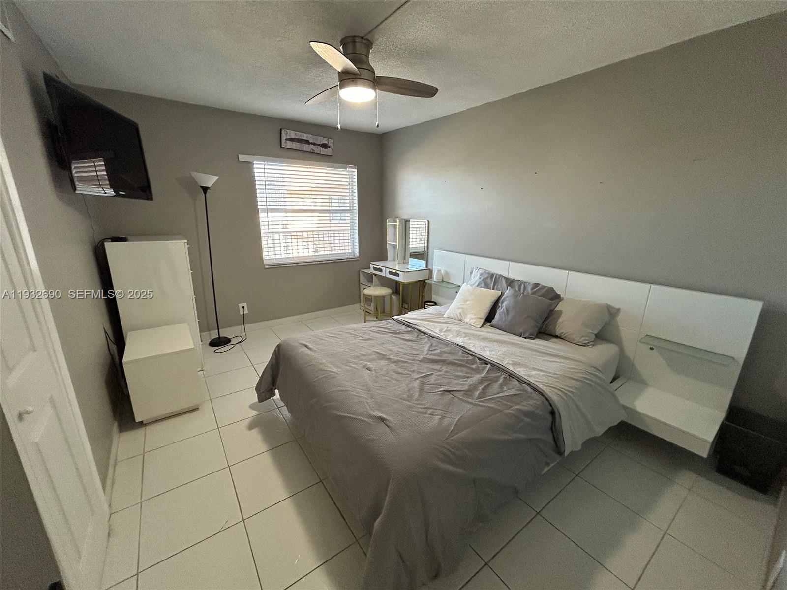 DORSEY ARMS CONDO - Residential Lease