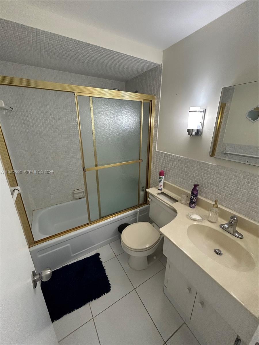 DORSEY ARMS CONDO - Residential Lease