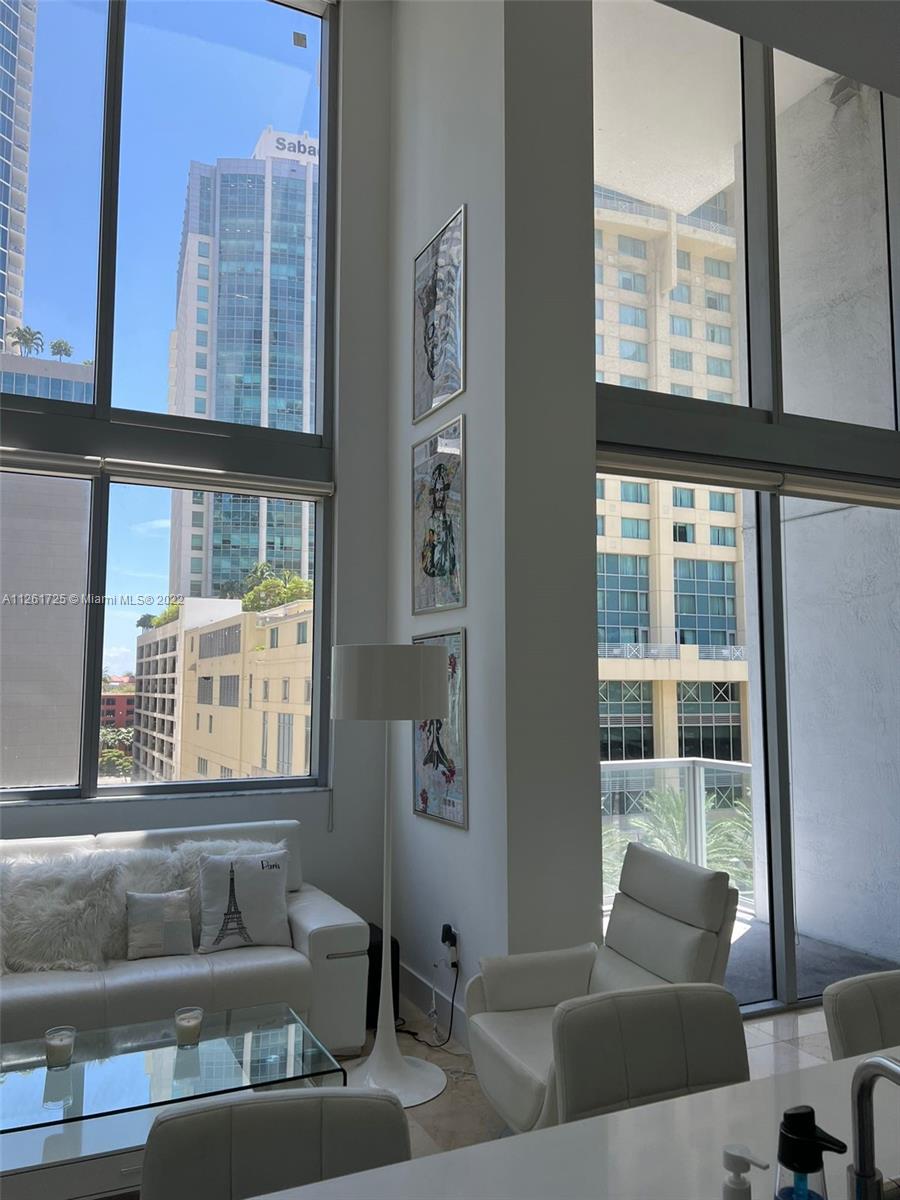 Beautifully furnished 2 level unit available for lease in very desirable condominium at the heart of Miami Financial district. The location has everything you need within walking distance to Brickell City Centre mall, Mary Brickell Village, restaurants, clubs, shops and more. Upgraded kitchen, granite counter tops and stainless steel appliances. Resort amenities includes pool, gym, club room, restaurant, virtual golf, business center, 24-hour security & lobby, assigned parking, valet. Storage spaces available for rent.