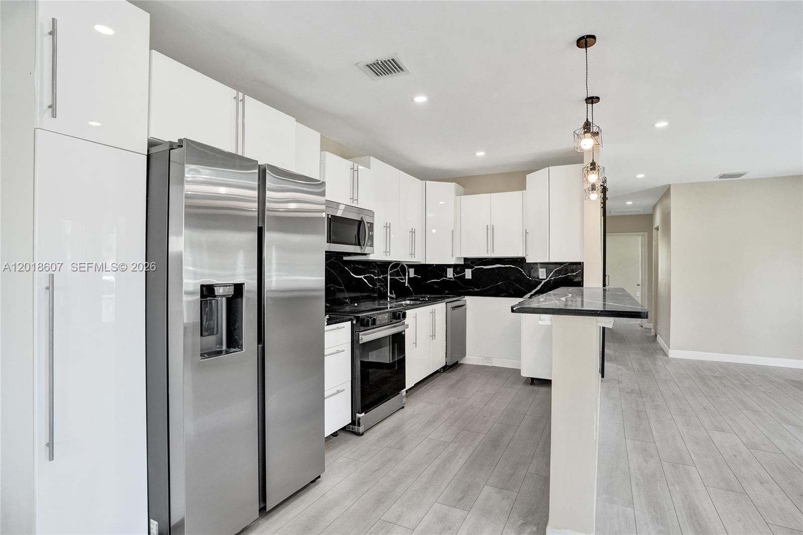 NEW BROWARDALE - Residential