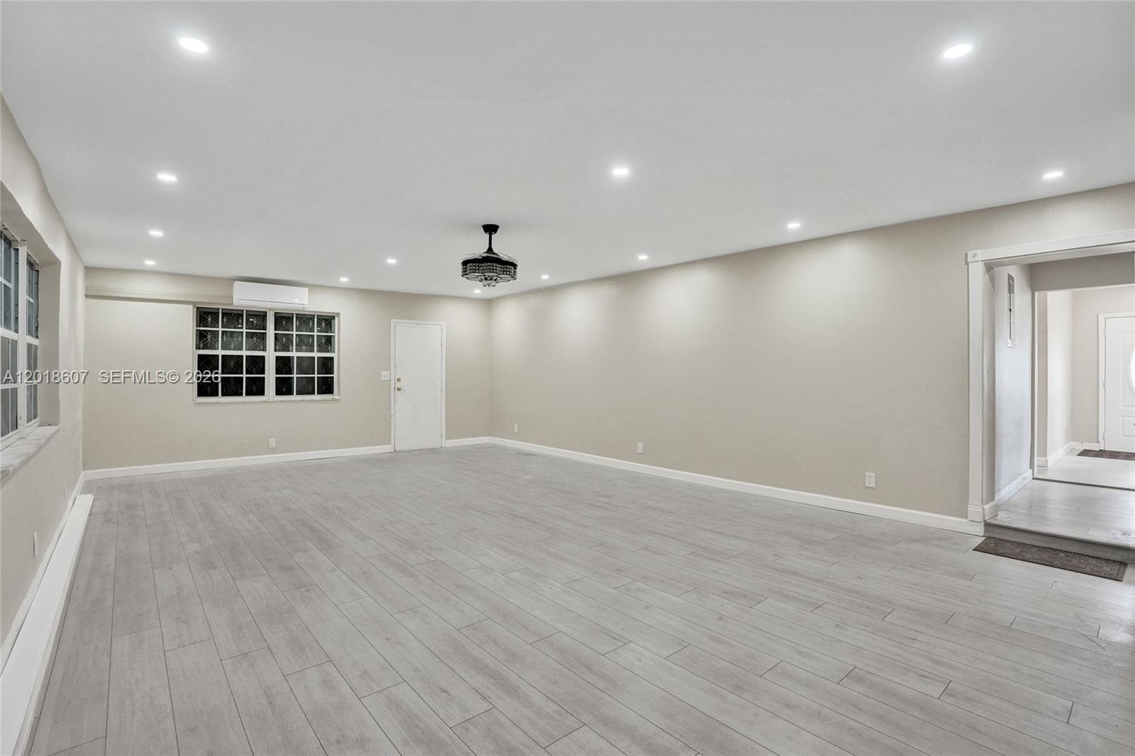 NEW BROWARDALE - Residential